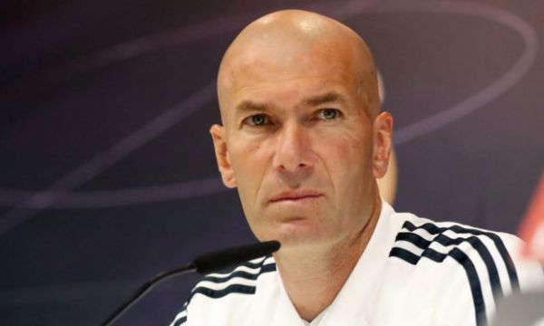 Водещите играчи на Реал Мадрид се съмняват в Зидан