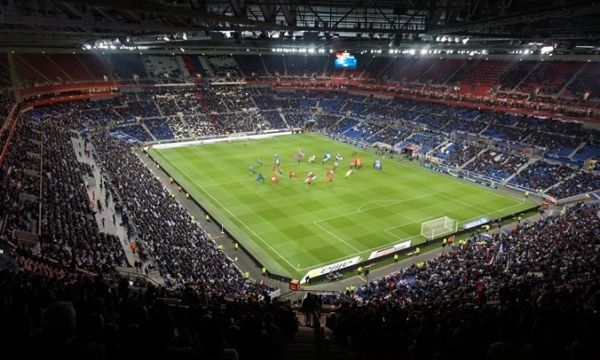 Лион трябва да започне с победа календарната година в Лига 1