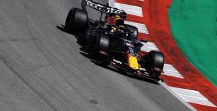 Ред Бул пристига в Австрия с мащабни подобрения на болида RB22