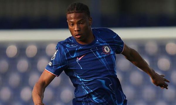 Челси продаде играч на Страсбург, за да го продаде 33 дни по-късно