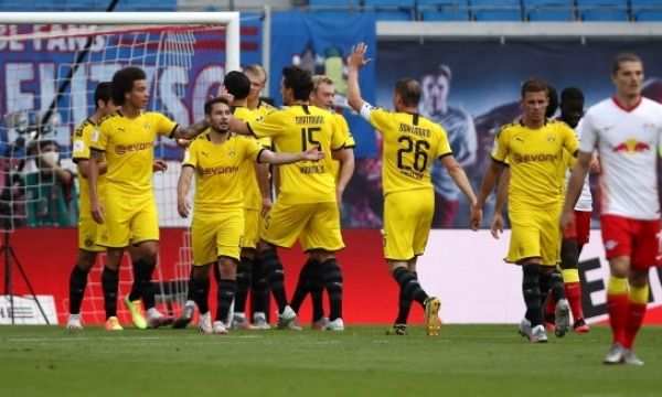 Дортмунд си гарантира 2-ото място в Бундеслигата