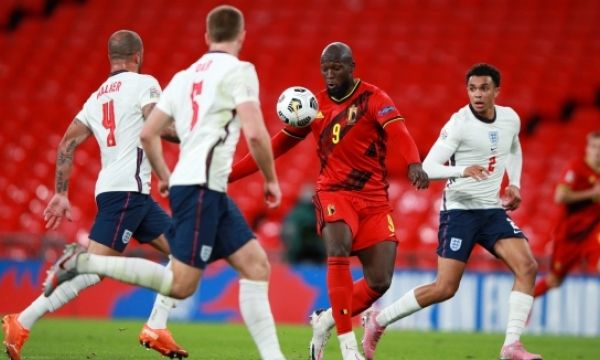 Англия с обрат срещу Белгия