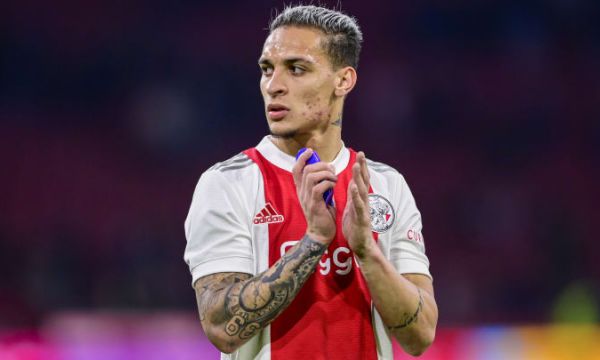 Ман Юнайтед иска нападател на Аякс, заради  Гринууд