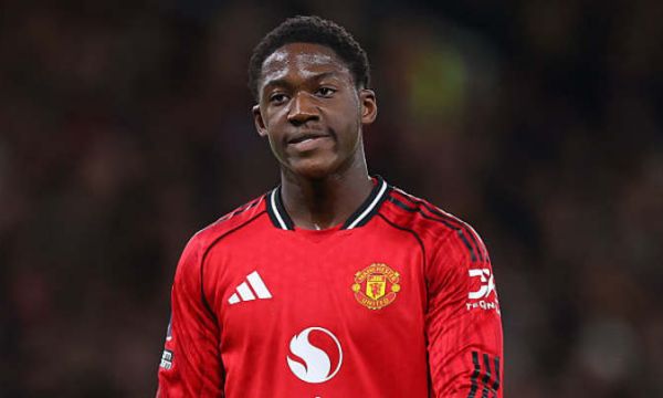 Скоулс посъветва Мейну да напусне