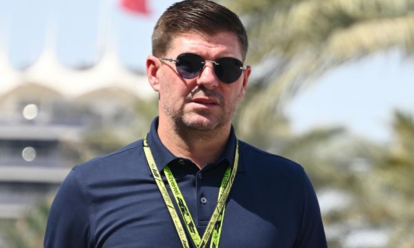 Джерард: Не мога да повярвам, че Ливърпул купи Диуф