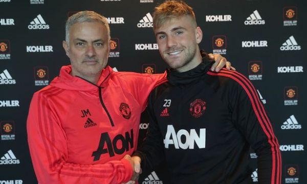 Моуриньо призна, че е бил прекалено строг с Шоу