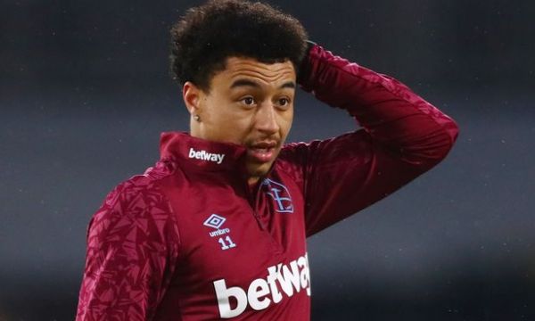 Фърдинанд: Лингард няма бъдеще в Ман Юнайтед