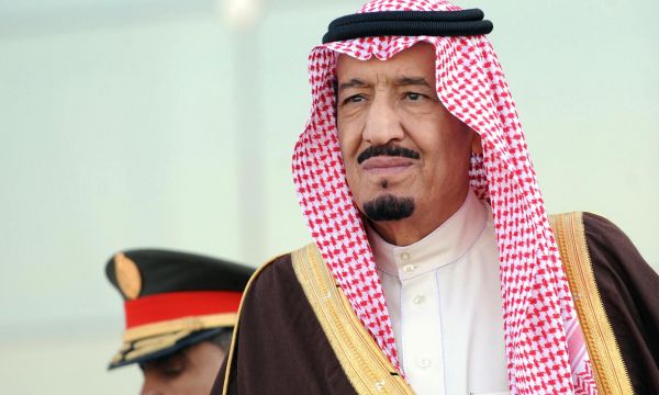 Кралят на Саудитска Арабия ще строи стадион за 135 000 места в Ирак 