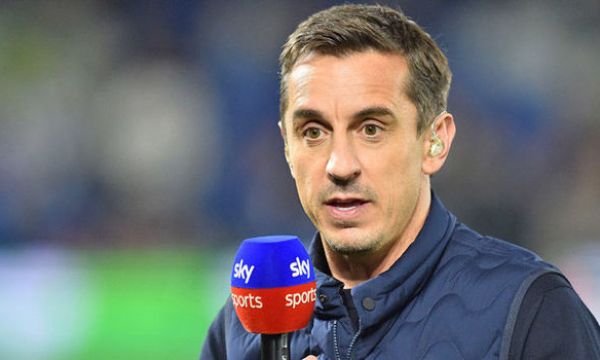 Невил: Гуардиола каза, че Сити няма пари? Те имат май-много от всички