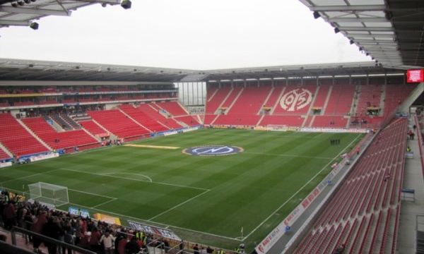 Майнц 05 и Хамбургер няма да се победят 