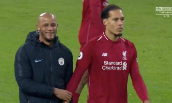 Компани: Ван Дайк е най-добрият защитник в историята на ВЛ