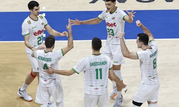 България игра силно, но Италия спечели световната титла