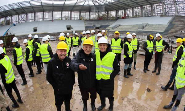 Христо Янев заведе играчите на 