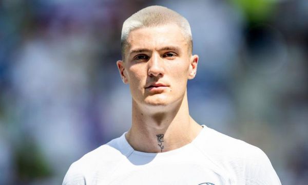 Ман Юнайтед възобновява интереса си към нападател с 39 гола