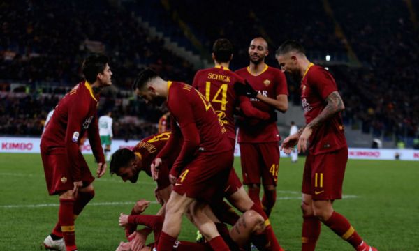 Рома без проблеми срещу Сасуоло (видео)