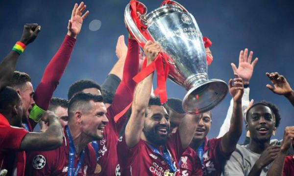 Висшата лига е готова да организира нелепа церемония за Ливърпул