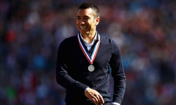 Ван Бронхорст получи работа в Сити