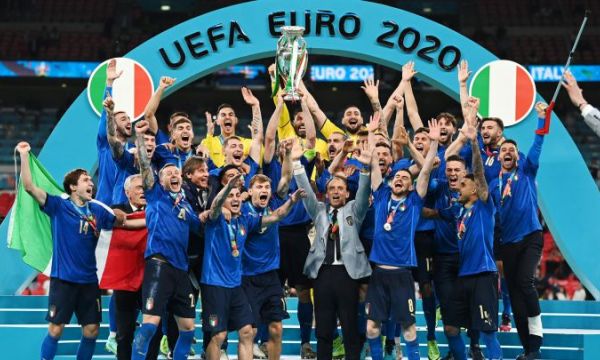 Италия спечели Евро 2020 след дузпи (видео)