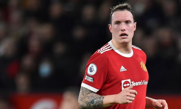  Бордо ще направи последен опит за Фил Джоунс