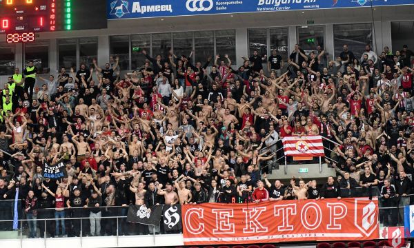 Фенове на ЦСКА готвят мощна подкрепа за волейболния тим