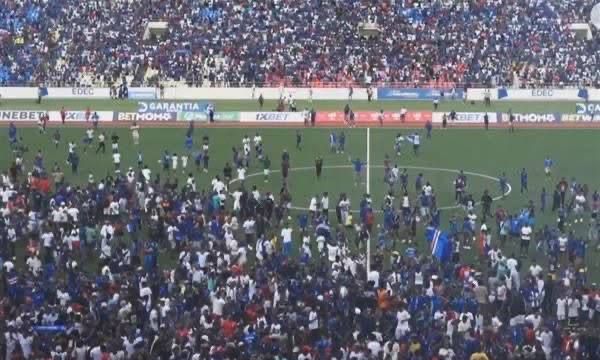 Кабо Верде е втората най-рядко населена страна, класирала се за Мондиал