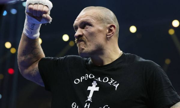 Усик коментира решението на WBO