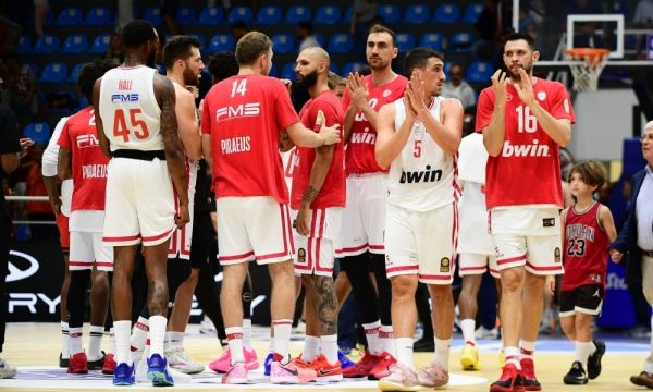  Олимпиакос с Везенков спечели Суперкупата на Гърция