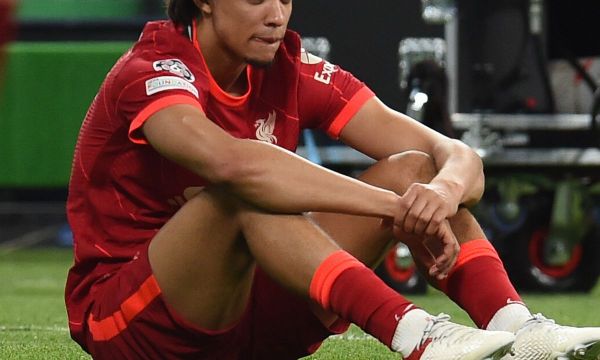 Трент се опасява, че Ливърпул може да остане без топ 4