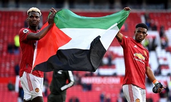 Солскяер защити играчите с палестинските знамена