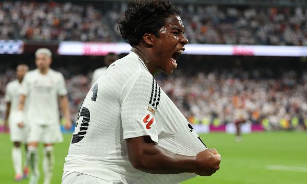 Уест Хем не успя да привлече Ендрик