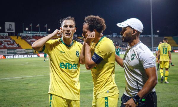 Автогол в добавеното време носи успеха на Лудогорец във Враца (видео)