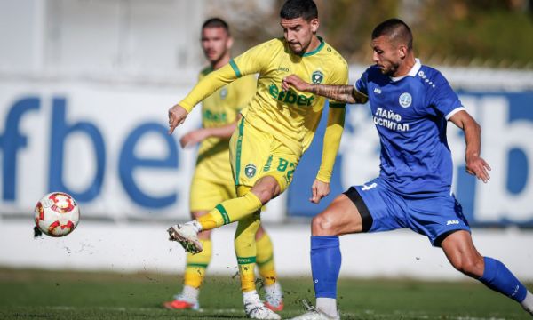 Късен гол спаси Лудогорец от резил срещу тим от Втора лига