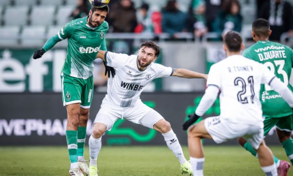 Лудогорец продължава с победите при новия треньор