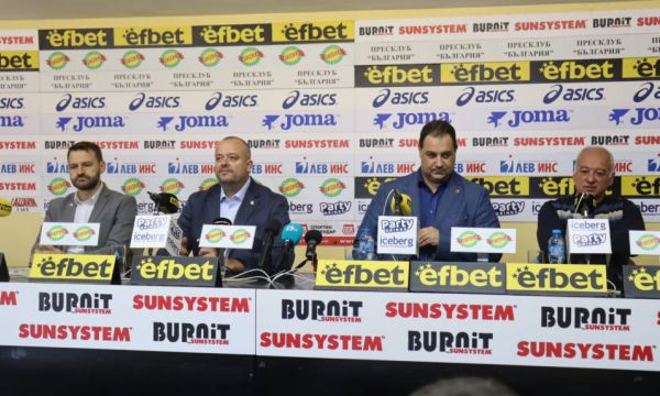 Левскари зададоха въпроси на Сираков, настояват да отговори