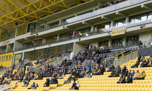 Ботев Пловдив уреди контрола с Хебър 