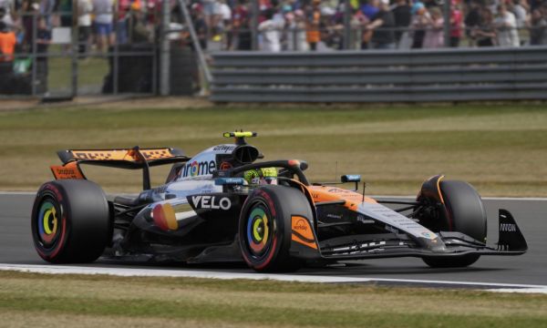 Арестуваха трима за увреждане на болид 