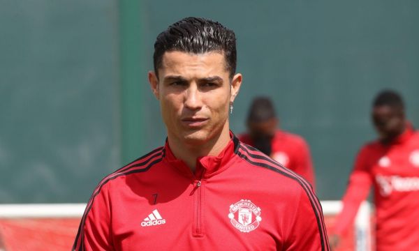  Роналдо може да стане капитан на Ман Юнайтед