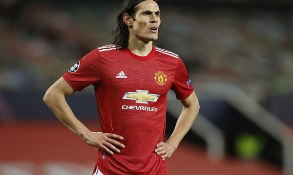 ФА повдигна обвинения към Кавани