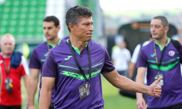 2 в 1 за Балъков - треньорът разузнава Левски за съперник и за националния