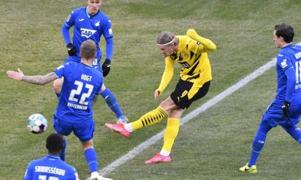 Дортмунд спаси поне точка срещу Хофе (видео)