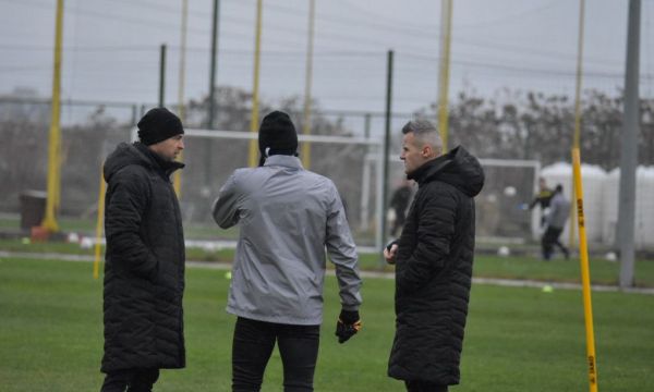 Ботев Пловдив  сменя треньора през лятото