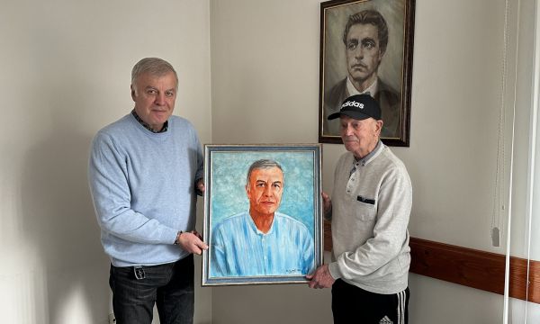 Легенда на Левски направи специален подарък на Наско Сираков