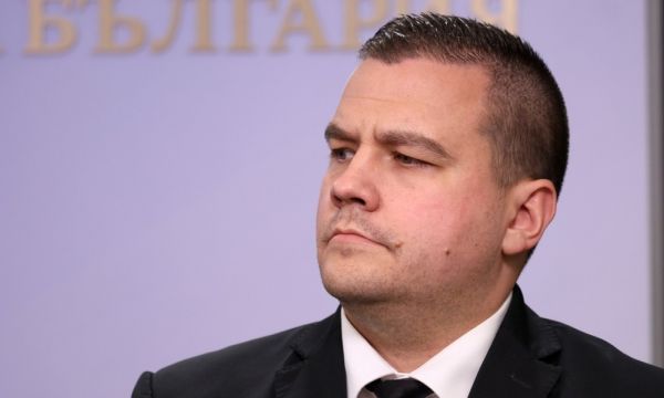 Депутат за казуса