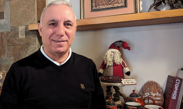 Ицо Стоичков с пожелание за Коледа