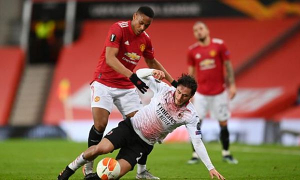 Марсиал е аут за неопределен срок