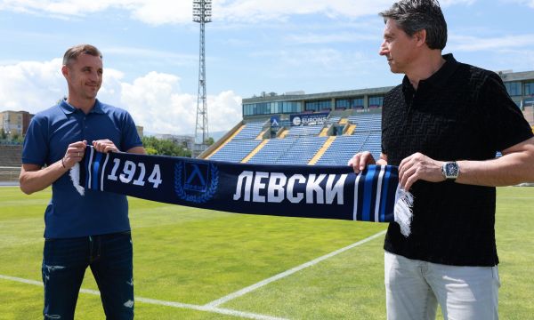 Генчев настоява за поне шестима нови