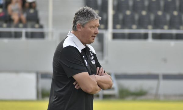 Ясно е кой ще поеме Локо Пловдив, ако Любо Пенев си тръгне
