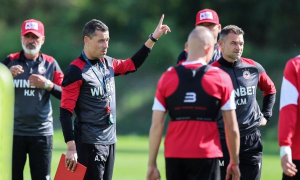 Томаш: Единственият проблем е, че имаме 13 национали, a ще тренираме с 6-7 човека