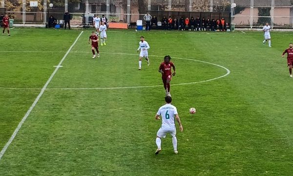 Фратрия игра добре, но Берое се докопа до 1/8-финалите за Купата