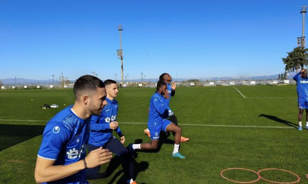 Поляци биха Арда в контрола